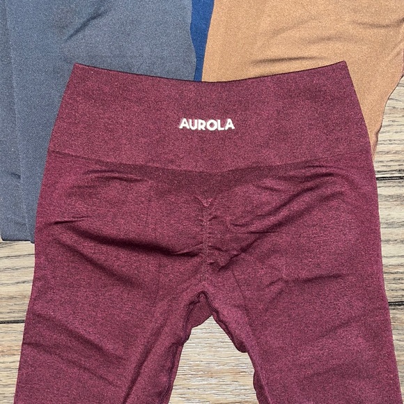 Women’s Aurola Leggings - Picture 4 of 7